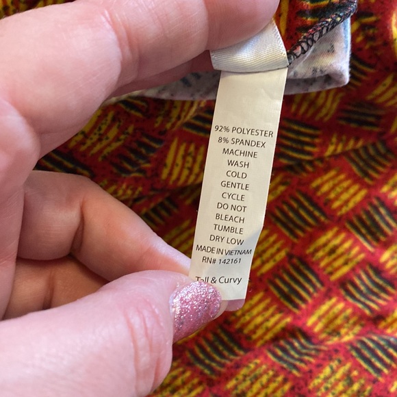 LuLaRoe Tall and Curvy Leggings NEW NWT TC Red Yellow Black - Picture 5 of 5